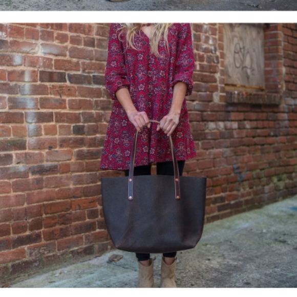 💥Go Forth Goods Avery Large Tote Bag Mocha Pebbled Leather Made in America💥 - Picture 3 of 16